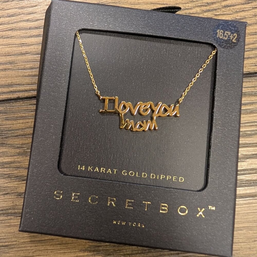 Secret Box “I Love You Mom” 14K Gold Dipped Necklace